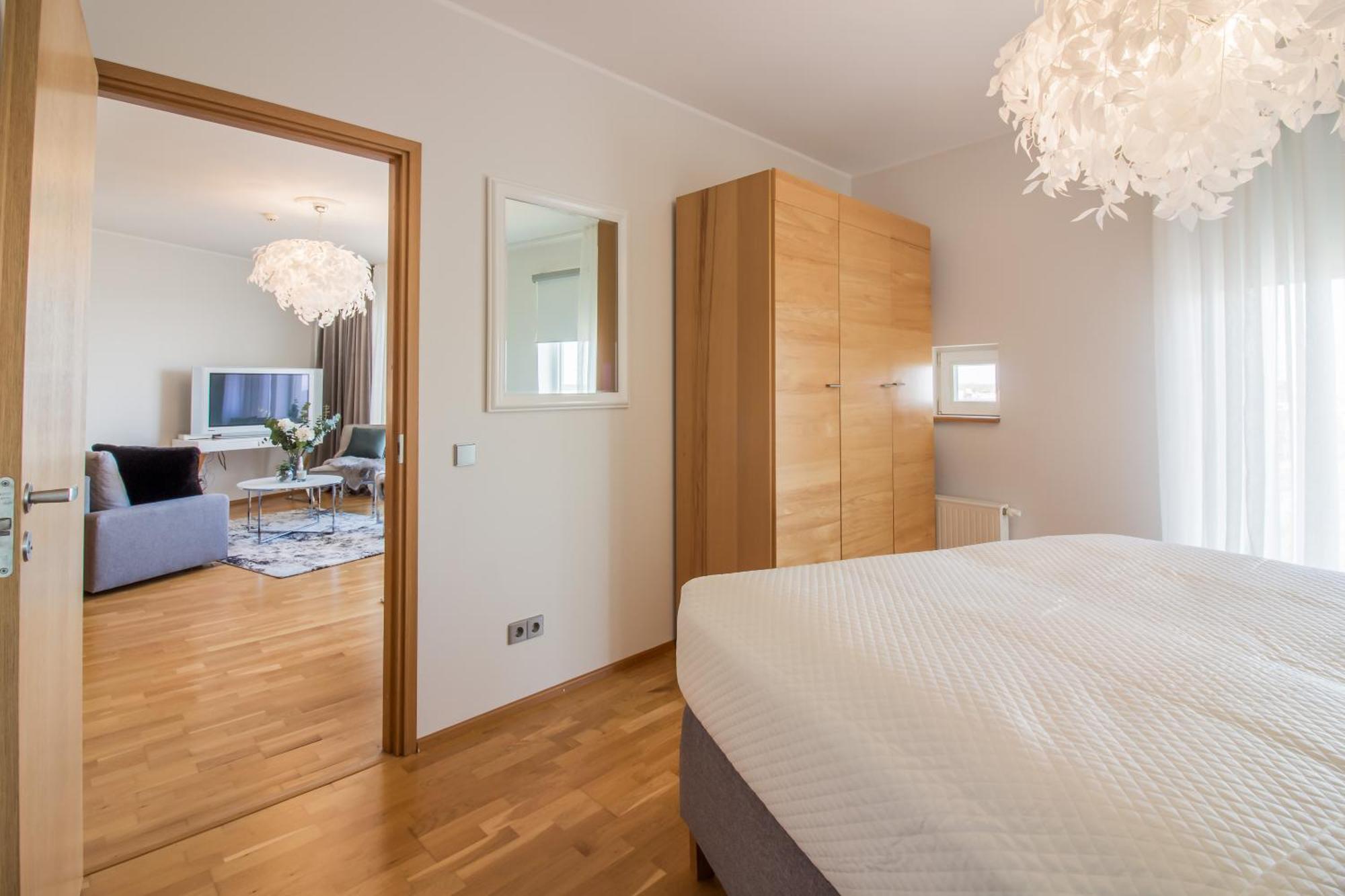 Center Luxury Apartment *